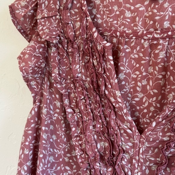 Old Navy Boho Mauve Floral V-Neck Flutter Sleeve Top with Ruffle Details Sz XS - Picture 5 of 12